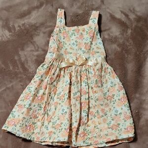 Little Lass Sz 4T Floral Kids Dress with Bow